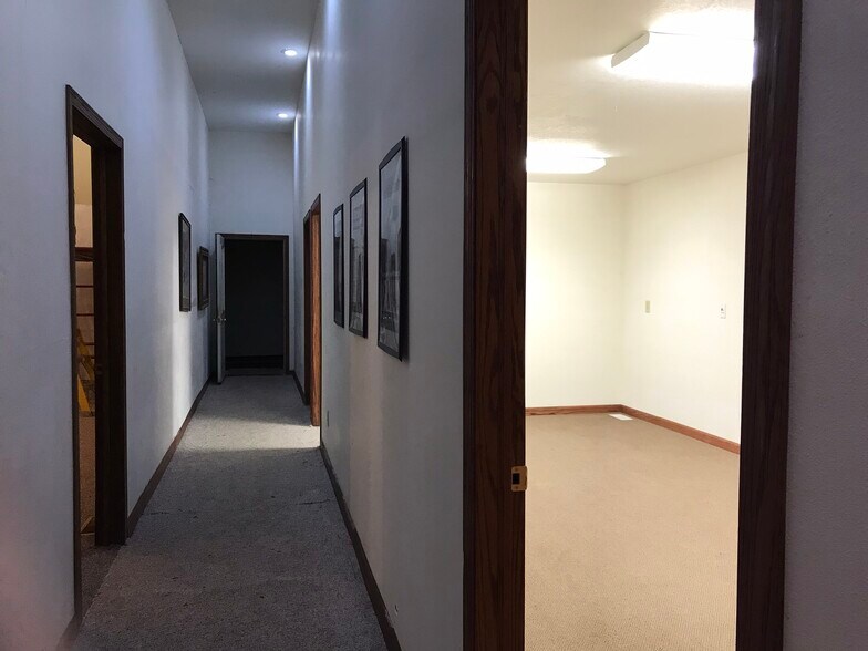 More Photos Of 129 Main Ave, Gary Warehouse For Lease