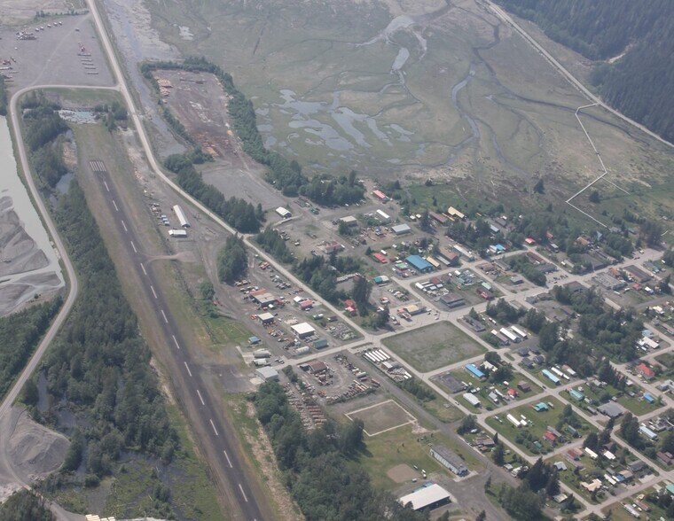 More Photos Of 405 5 Ave, Stewart Hotel For Sale