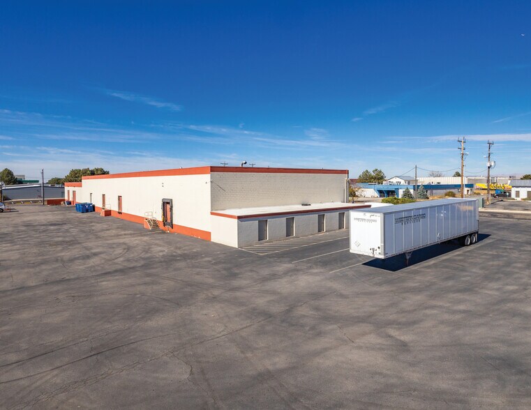 More Photos Of 865-955 W Amity Rd, Boise Warehouse For Lease