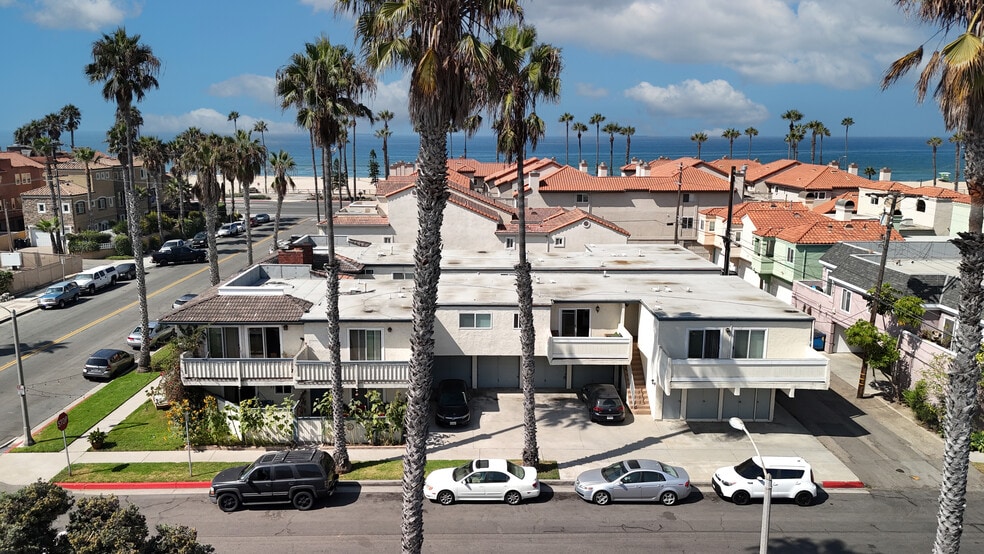 Primary Photo Of 123 14th St, Huntington Beach Apartments For Sale