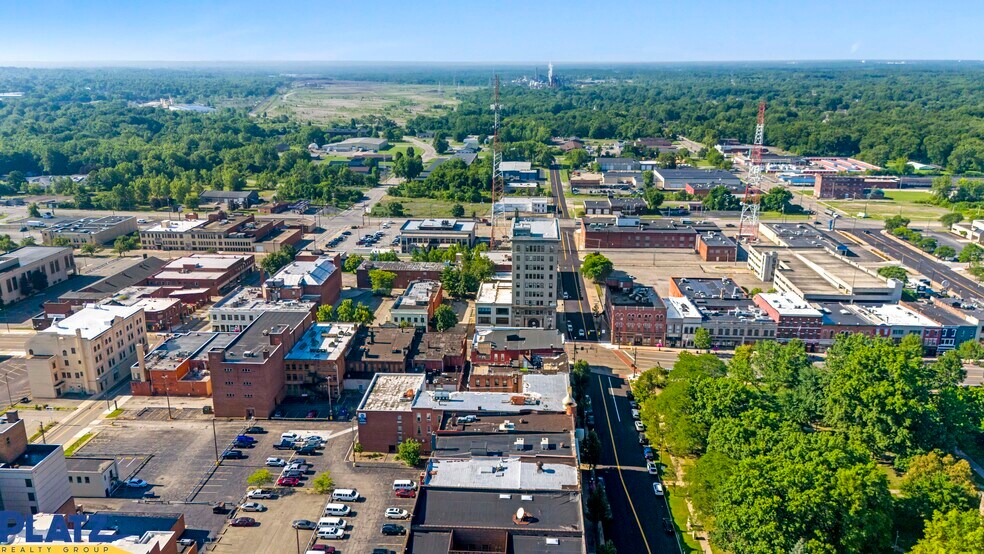 More Photos Of 118 E Market St, Warren Office For Sale