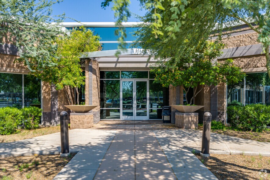 More Photos Of 5323 N 99th Ave, Glendale Office For Lease