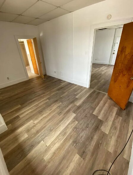 More Photos Of 14 E Pike St, Houston Apartments For Sale