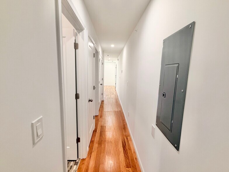 More Photos Of 5352 Cedar Ave, Philadelphia Apartments For Sale