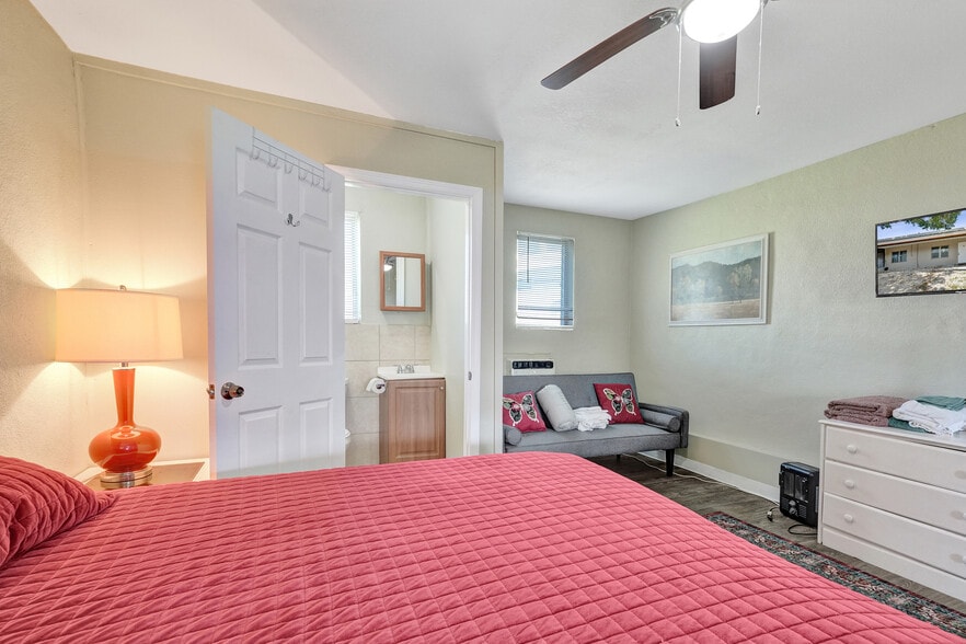 More Photos Of , Moore Haven Multifamily For Sale