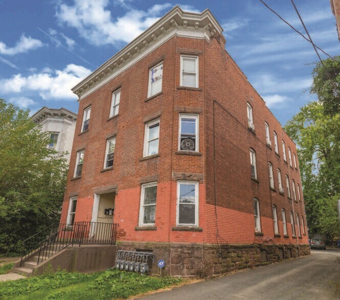 More Photos Of 27-29 Bond St, Hartford Apartments For Sale