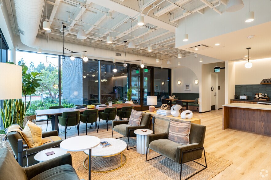 Photo of 1st Floor Ste Malibu Horizon Wing