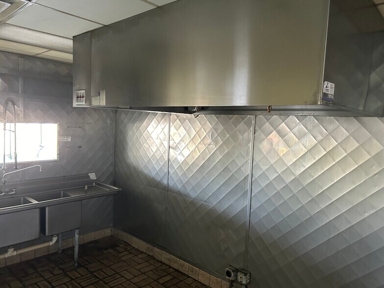 More Photos Of 413 Craigsville Road, Craigsville Convenience Store For Sale