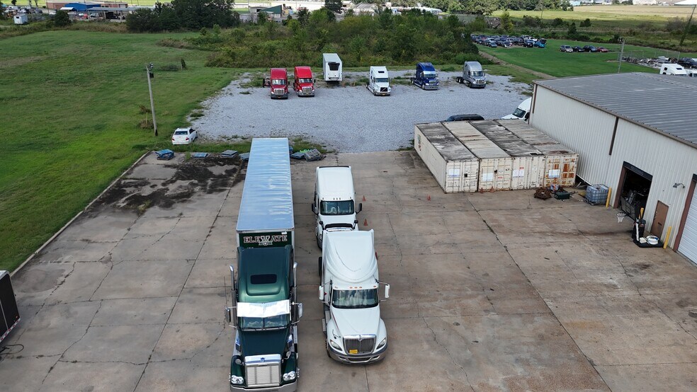 More Photos Of 1319 US-82, Indianola Service For Sale