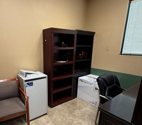 More Photos Of 604 W Warner Rd, Chandler Medical For Sale