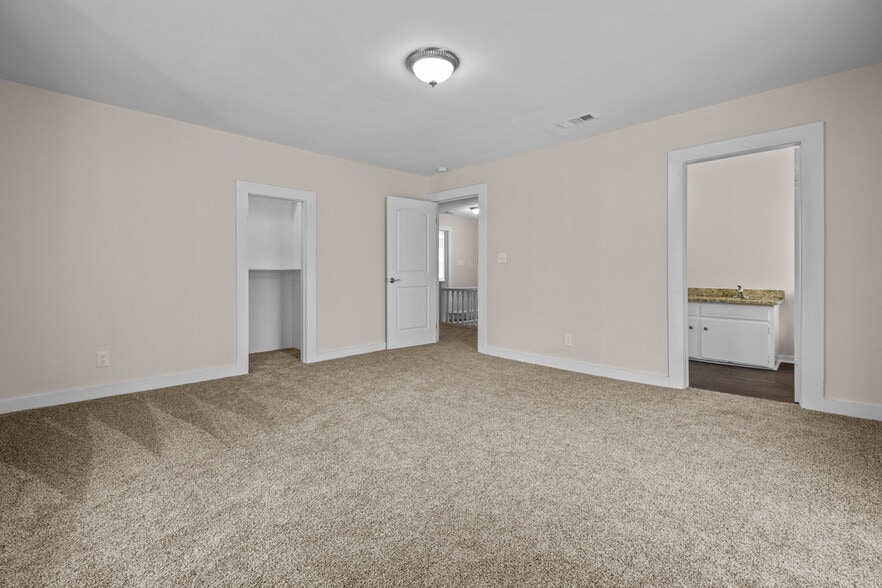 More Photos Of 11394 FM 2661, Tyler Multifamily For Sale