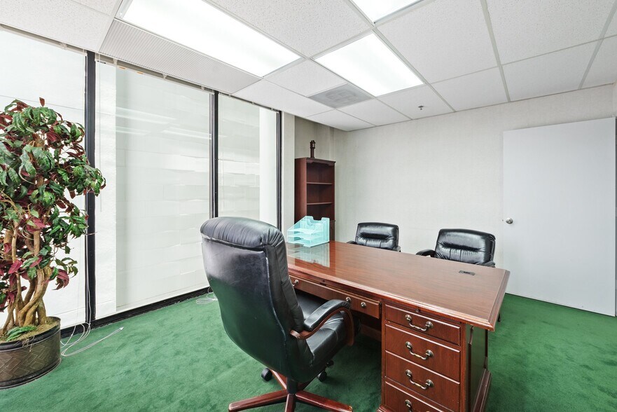 More Photos Of 1110 Brickell Ave, Miami Office Residential For Sale