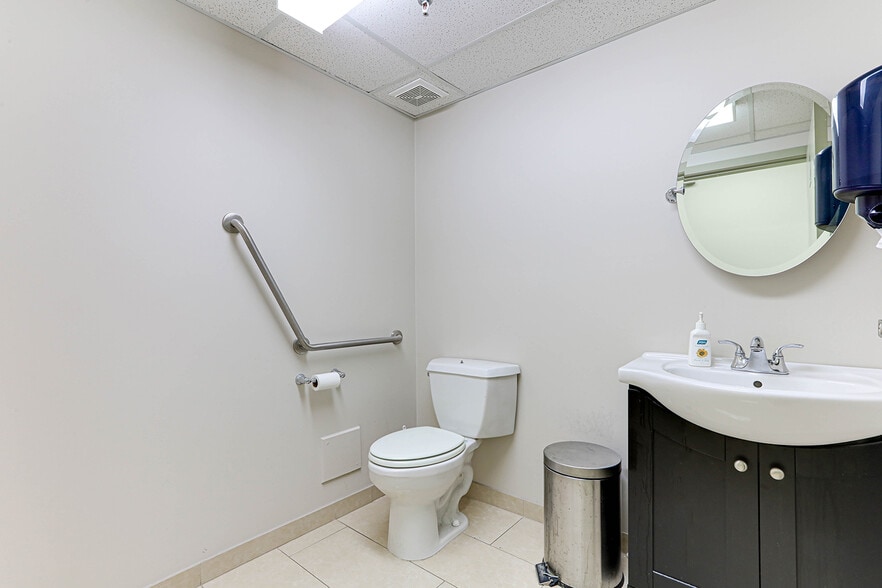 More Photos Of 12520 Horseshoe Way, Richmond Warehouse For Lease