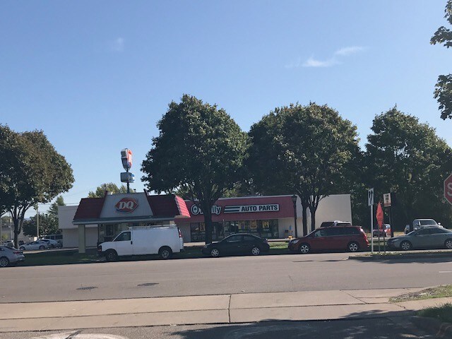 More Photos Of 450 Lexington Pky N, Saint Paul Fast Food For Sale
