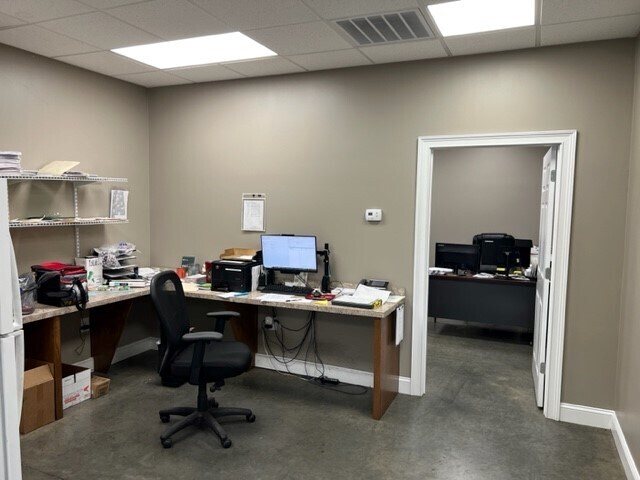 More Photos Of 2000 Old Sylacauga Hwy, Sylacauga Distribution For Lease