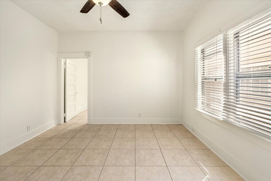More Photos Of 1644 Monterey Blvd, Hermosa Beach Multifamily For Sale