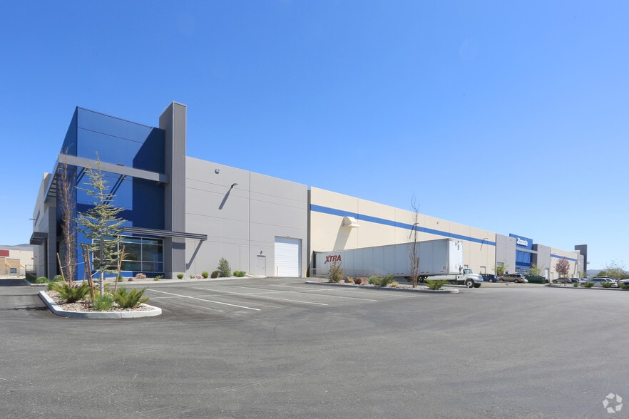 More Photos Of 811-855 Sandhill Rd, Reno Warehouse For Lease