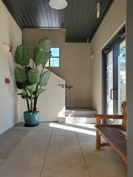 More Photos Of 55 Shaver St, San Rafael Office For Lease