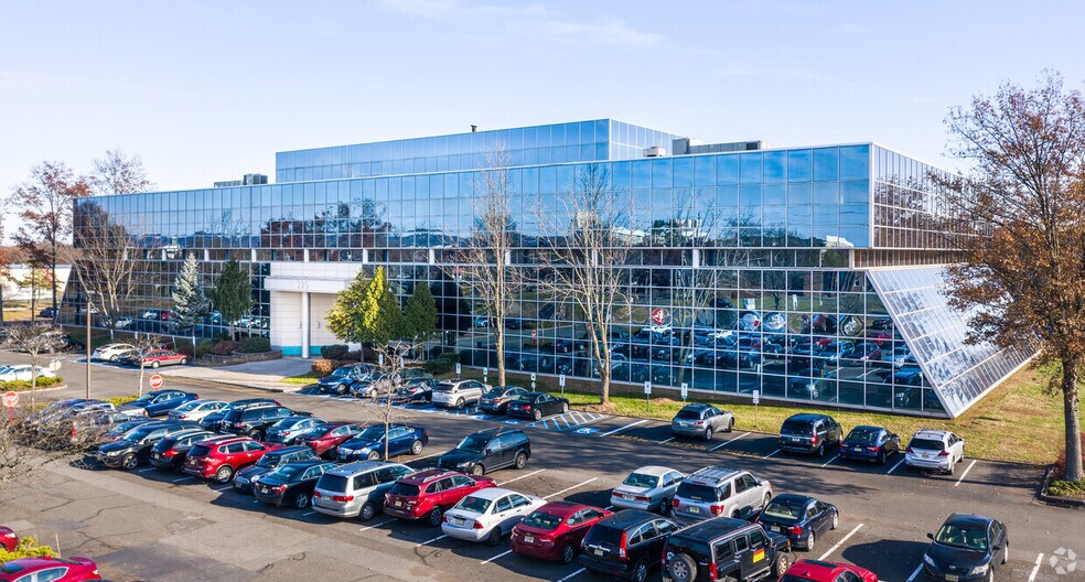 More Photos Of 220 Davidson Ave, Somerset Office For Lease