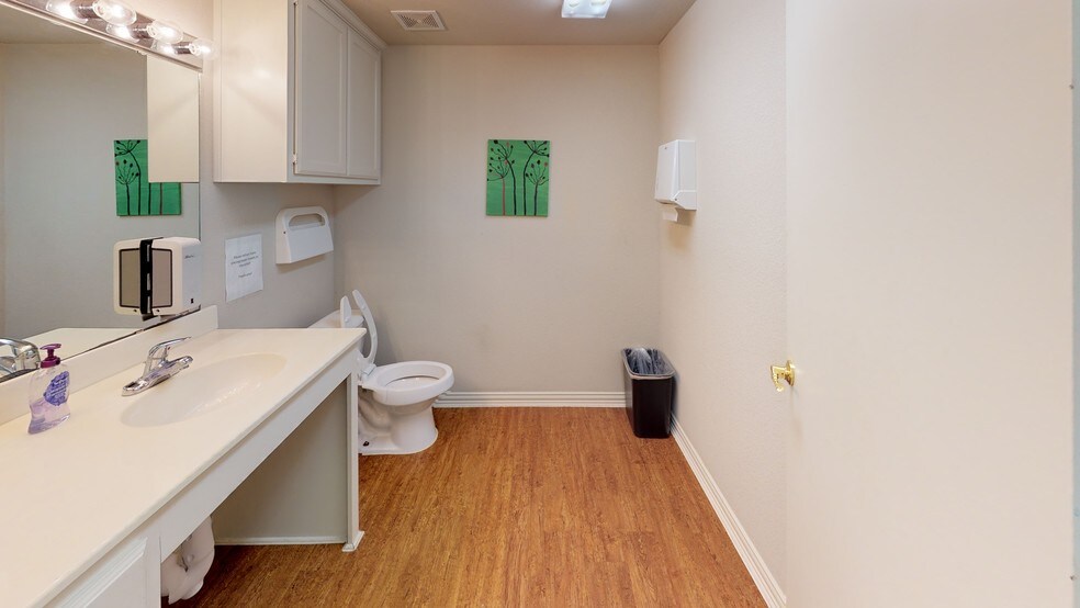 More Photos Of 1208 Bent Oaks Ct, Denton Office Residential For Sale