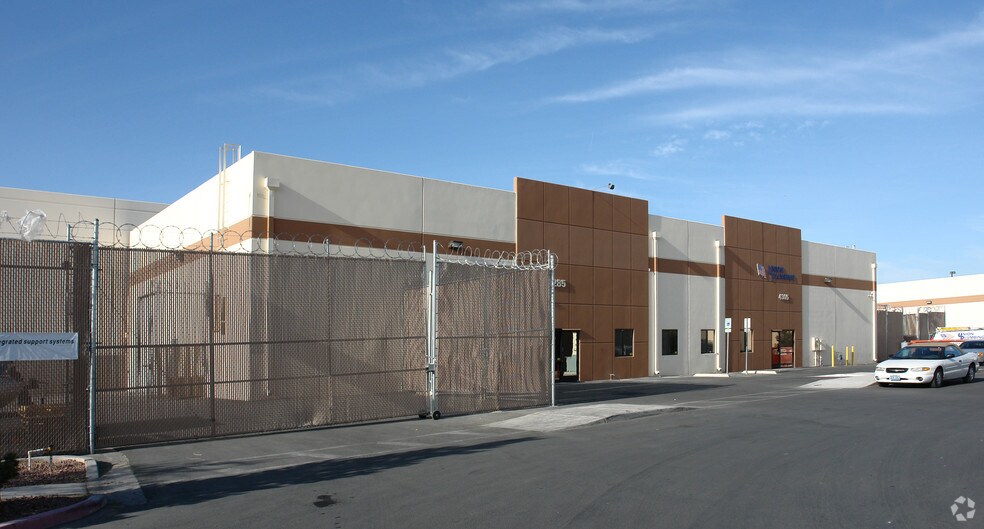 More Photos Of 4285 W Post Rd, Las Vegas Warehouse For Sale