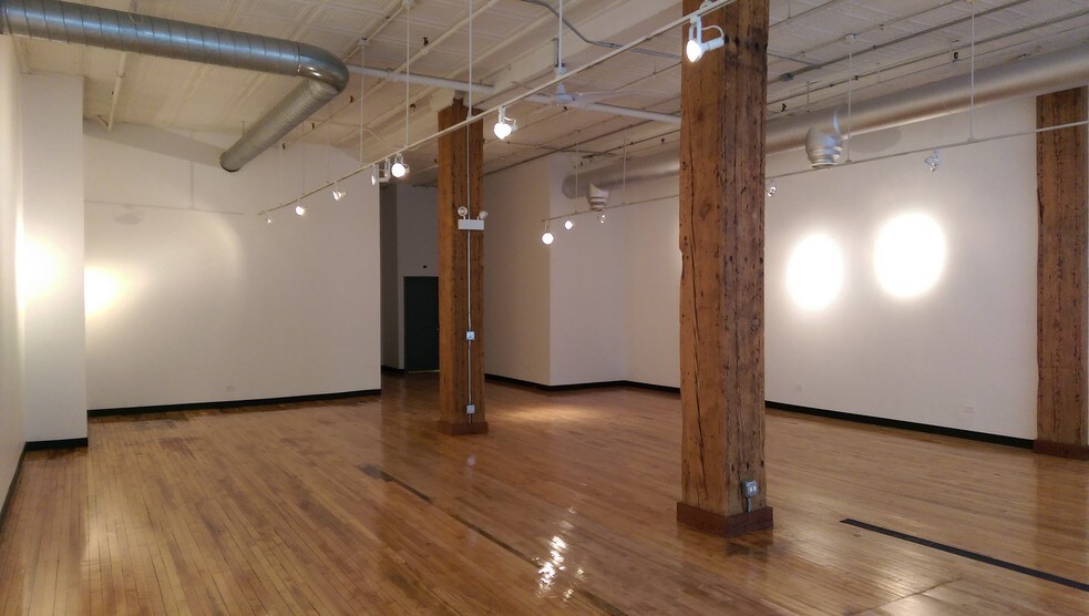 More Photos Of 601 S LaSalle St, Chicago Office For Lease
