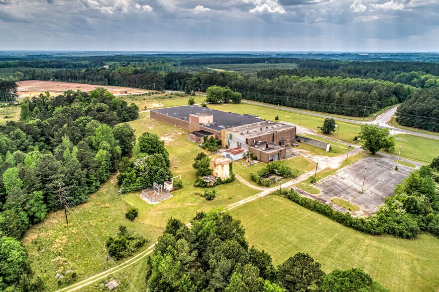 More Photos Of 1664 Sharon Rd, Washington Warehouse For Sale