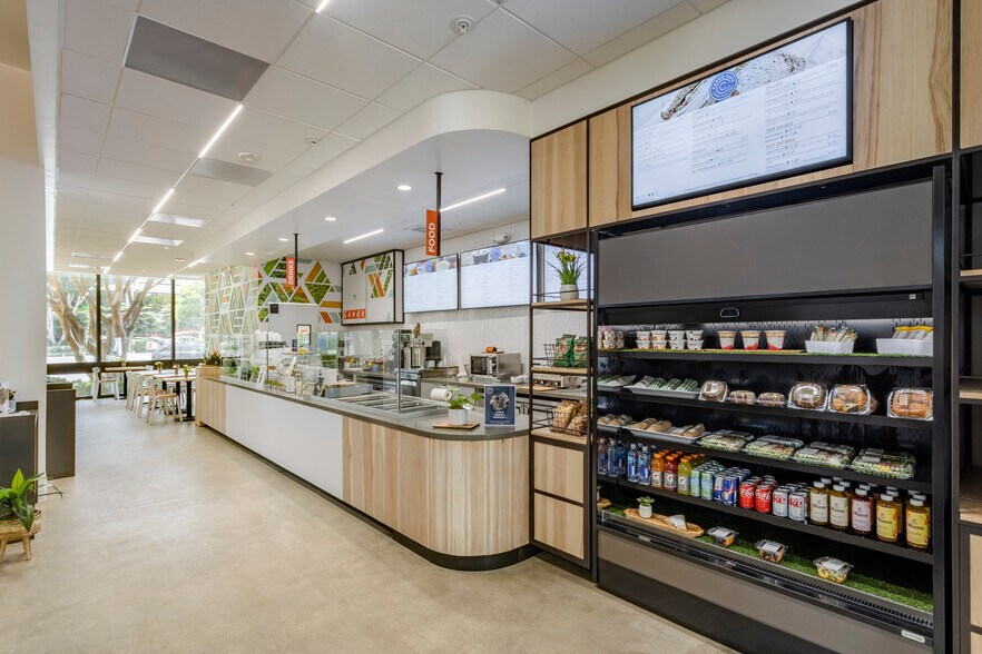 More Photos Of 9191 Towne Centre Dr, San Diego Office For Lease