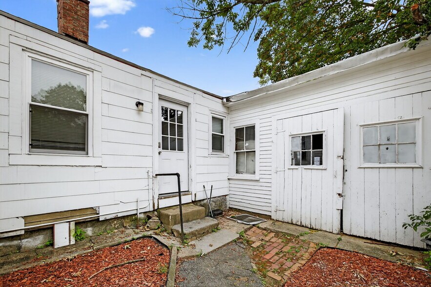 More Photos Of 7 Morrill St, Nashua Multifamily For Sale