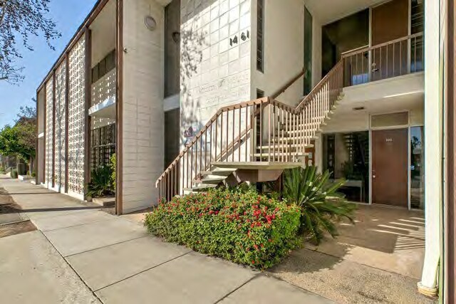 More Photos Of 1461 E Chevy Chase Dr, Glendale Office For Sale