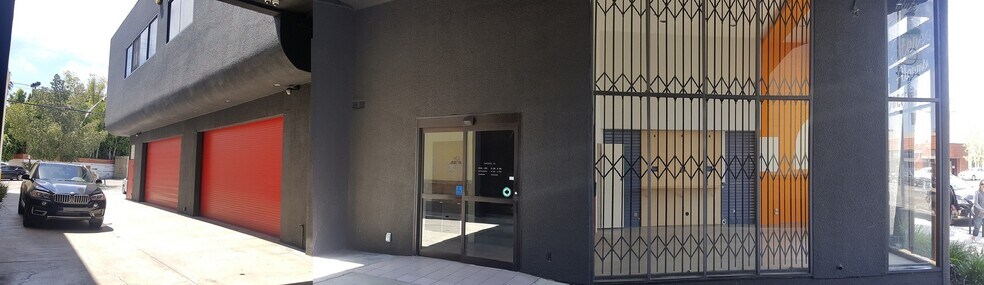 More Photos Of 18580 Ventura Blvd, Tarzana Loft Creative Space For Lease