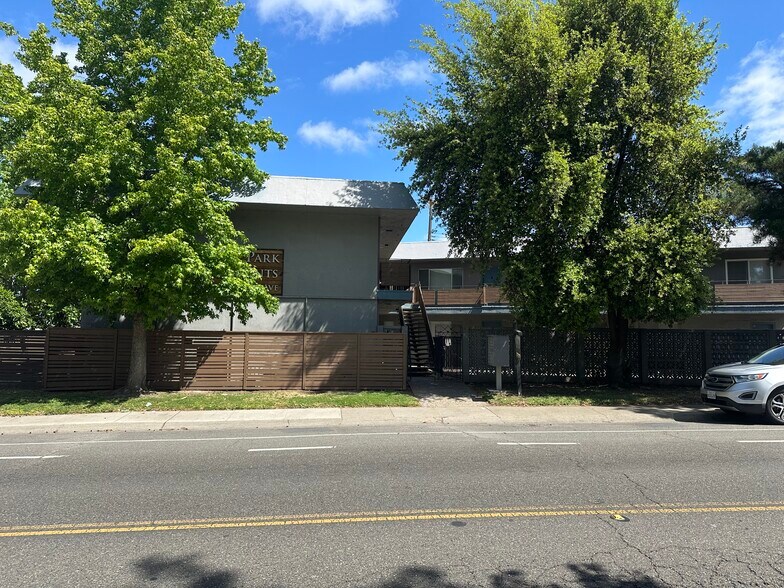 More Photos Of 1143 43rd Ave, Sacramento Apartments For Sale