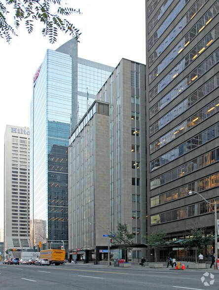 More Photos Of 165 University Ave, Toronto Office For Lease