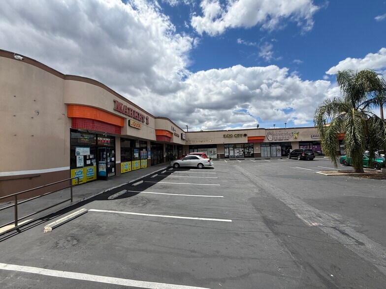 More Photos Of 16018-16052 Gale Ave, Hacienda Heights Unknown For Lease