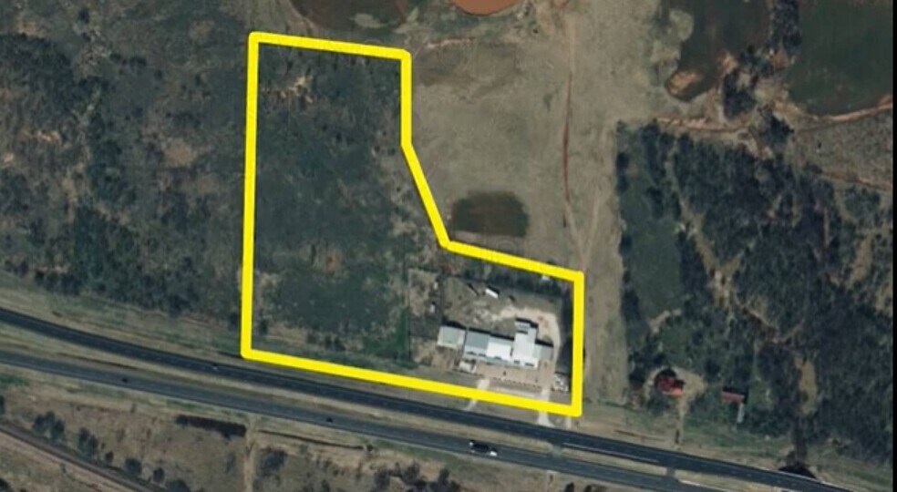 More Photos Of 3916 US Highway 287 N, Henrietta Storefront For Lease