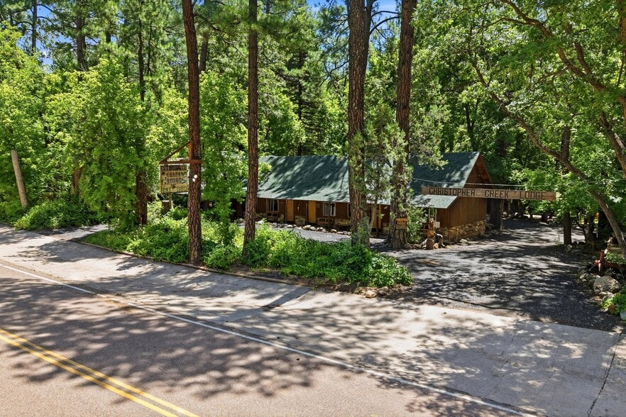More Photos Of 1355 E Christopher Creek Loop, Payson Hotel For Sale