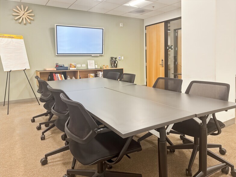 More Photos Of 1300 1st St, Napa Coworking Space