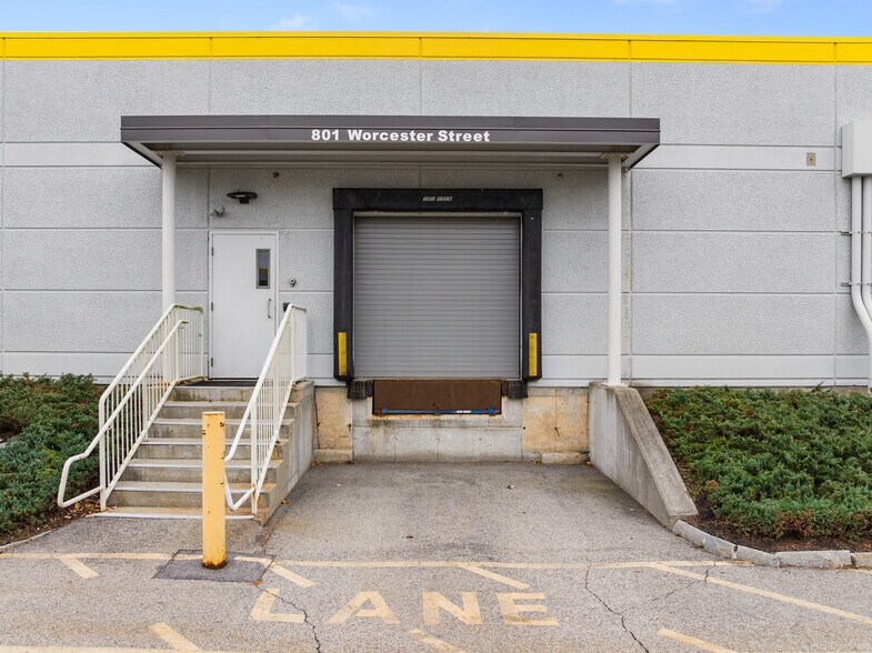 More Photos Of 801 Worcester St, Natick Freestanding For Lease