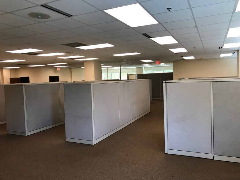 More Photos Of 900 Trail Ridge Rd, Aiken Coworking Space