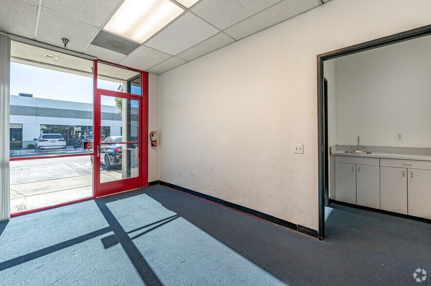 More Photos Of 20265 E Valley Blvd, Walnut Unknown For Lease