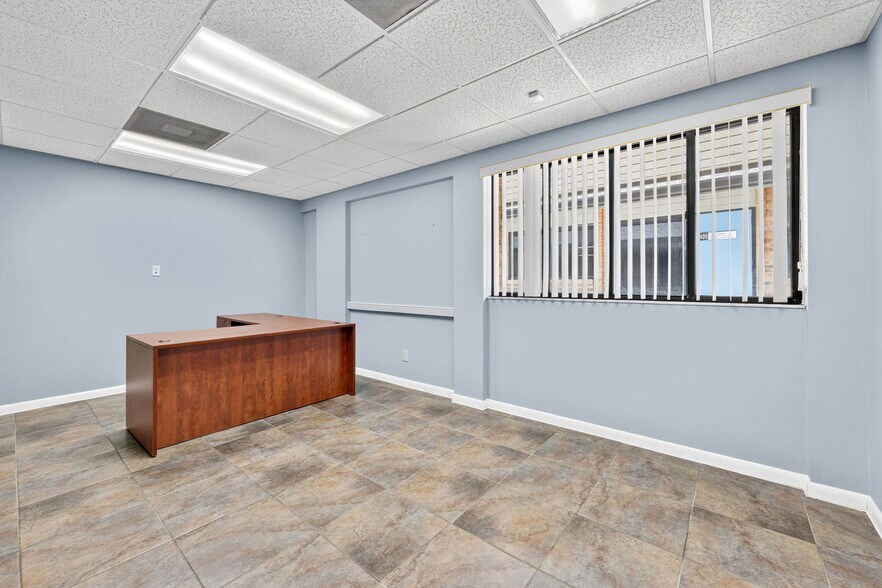 More Photos Of 701 Enterprise Rd E, Safety Harbor Medical For Lease
