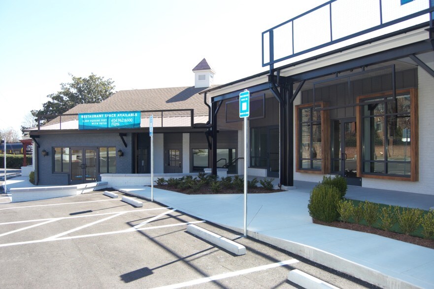 Primary Photo Of 2810 Paces Ferry Rd SE, Atlanta General Retail For Lease