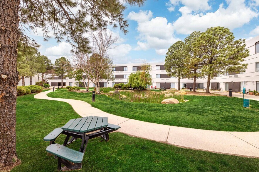 More Photos Of 2886 S Circle Dr, Colorado Springs Multifamily For Sale