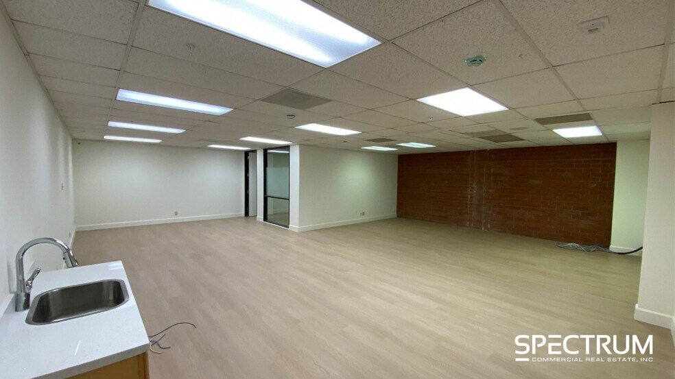 More Photos Of 14511 Franklin Ave, Tustin Office For Lease