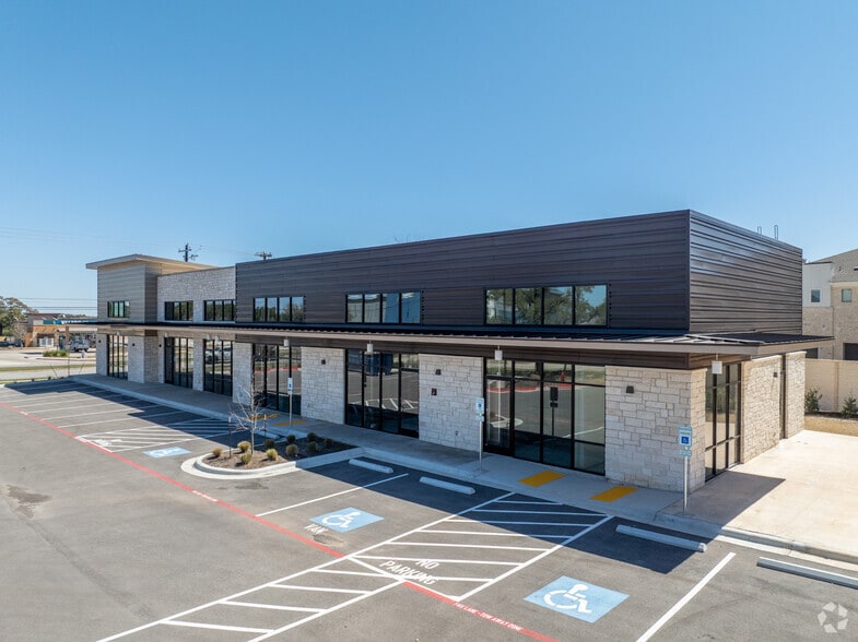 More Photos Of 705 N Vista Ridge, Cedar Park Restaurant For Lease