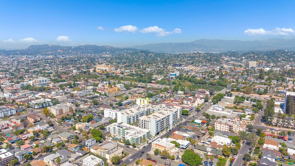 More Photos Of 330 N Westlake Ave, Los Angeles Apartments For Lease