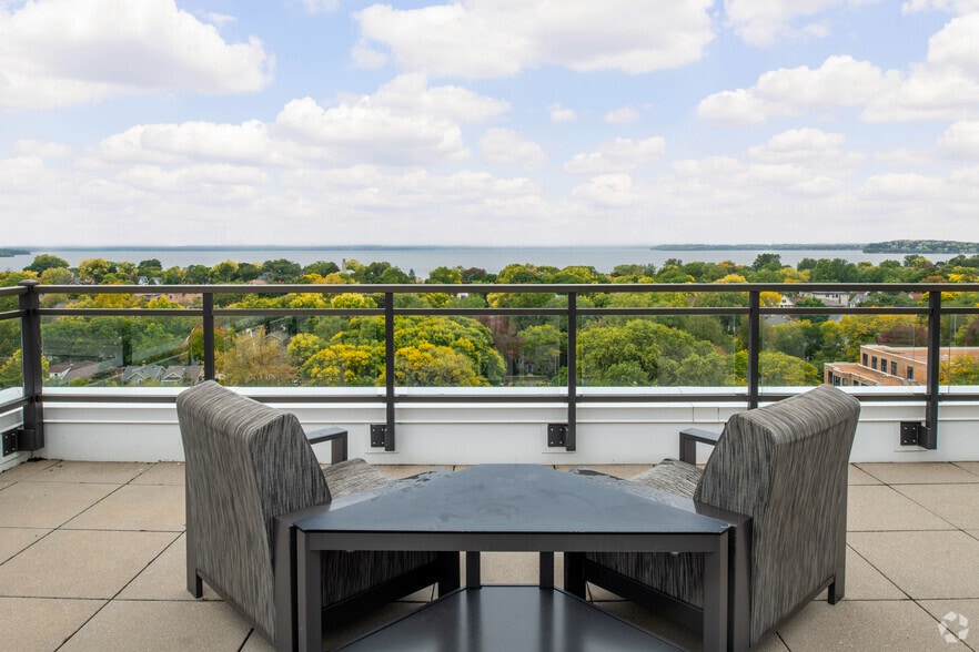 More Photos Of 1004-1028 E Washington Ave, Madison Apartments For Lease