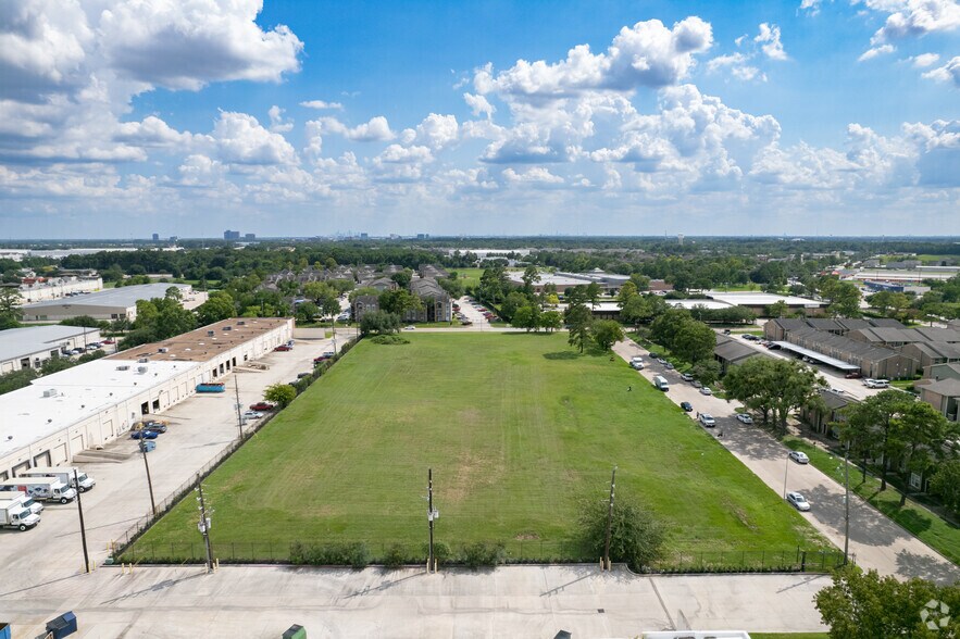 More Photos Of 232 Barren Springs Dr, Houston Land For Sale