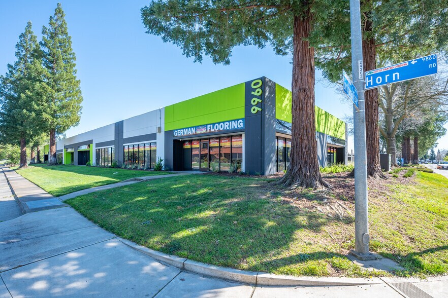 More Photos Of 9960 Business Park Dr, Sacramento Showroom For Lease