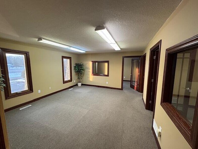 More Photos Of 8729 NE Central Ave, Blaine Office For Sale